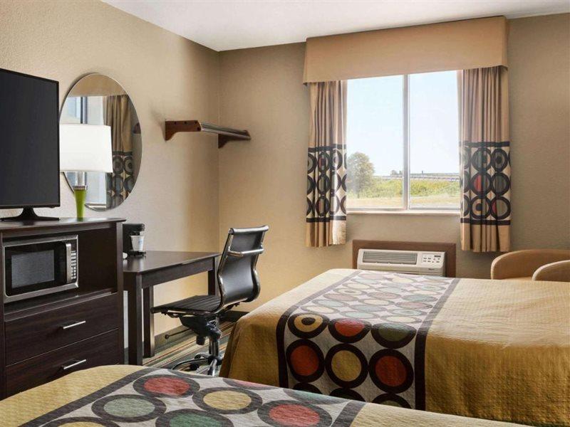 Super 8 By Wyndham Sikeston/Miner Area Hotel Екстериор снимка