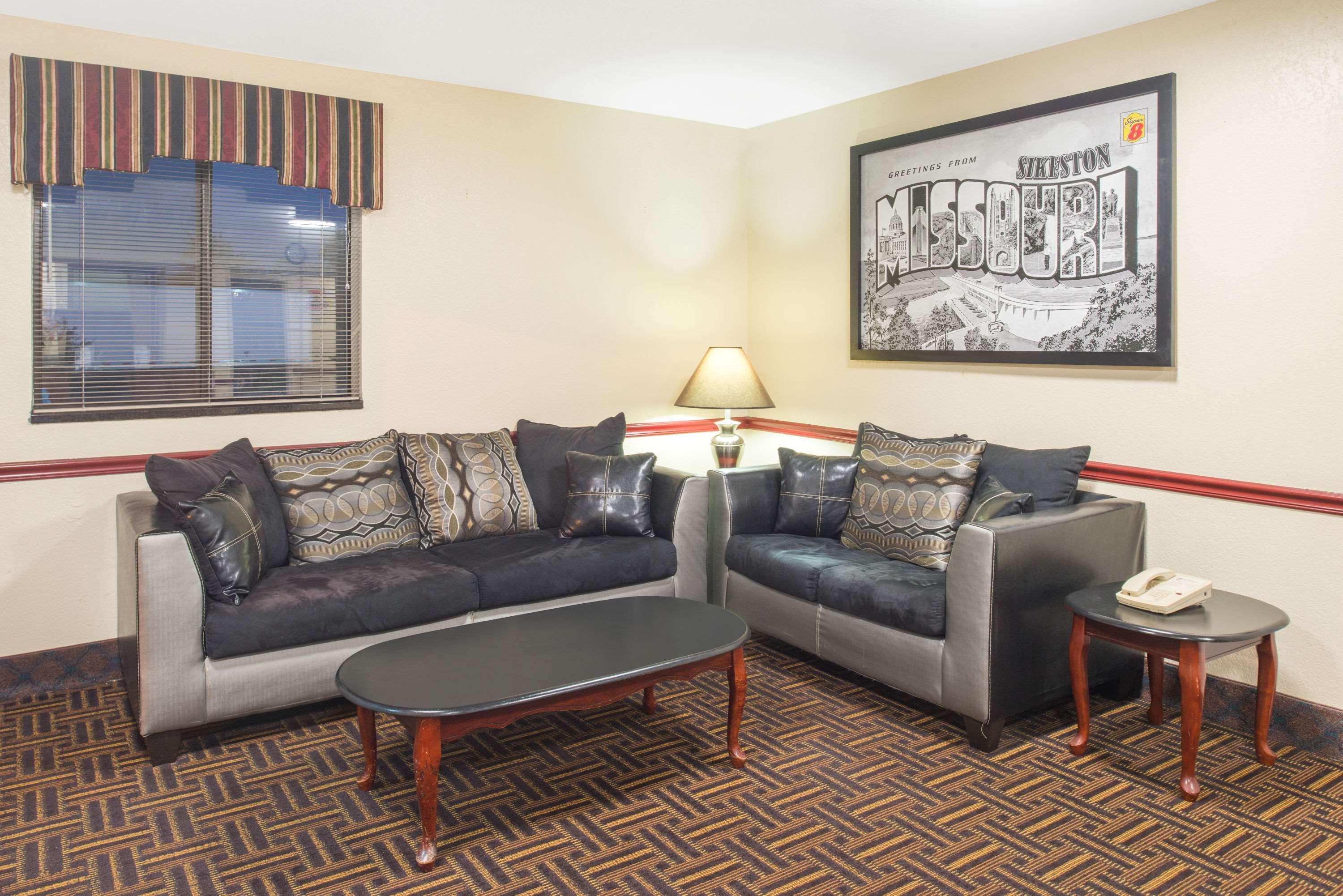Super 8 By Wyndham Sikeston/Miner Area Hotel Екстериор снимка